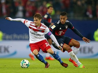 Tolisso (r.) trifft - Bayern schlägt den HSV Tolisso (r.) trifft - Bayern schlägt den HSV