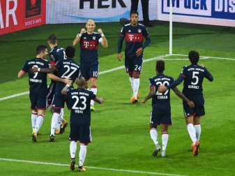 Der FC Bayern siegte auch beim HSV. Foto: Christophe Gateau Der FC Bayern siegte auch beim HSV. Foto: Christophe Gateau