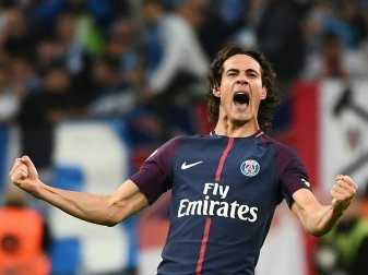 Cavani rettet PSG in der Nachspielzeit einen Punkt Cavani rettet PSG in der Nachspielzeit einen Punkt