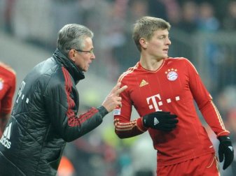 Zu seinen Zeiten beim FC Bayern München baute Toni Kroos ein gutes Verhältnis zu Trainer Jupp Heynckes auf. Foto: Andreas Gebert dpa Zu seinen Zeiten beim FC Bayern München baute Toni Kroos ein gutes Verhältnis zu Trainer Jupp Heynckes auf. Foto: Andreas Gebert dpa