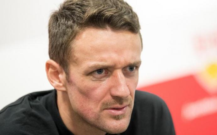 Für eine Rückkehr von VfB-Kapitän Christian Gentner gibt es keinen genauen Zeitplan. Foto: Sebastian Gollnow