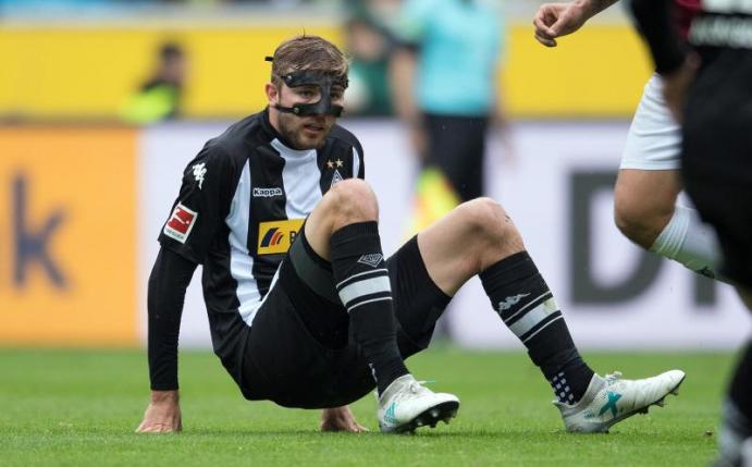 Muss weiterhin bei Mönchengladbach pausieren: Weltmeister Christoph Kramer. Foto: Federico Gambarini
