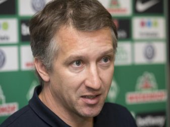 Frank Baumann muss für Werder Bremen nun einen neuen Trainer suchen. Foto: Jörg Sarbach Frank Baumann muss für Werder Bremen nun einen neuen Trainer suchen. Foto: Jörg Sarbach
