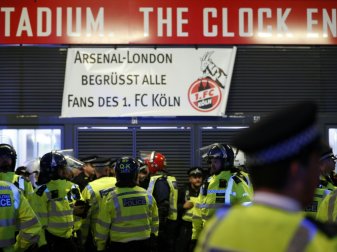 Arsenal-Spiel: Köln muss 60.000 Euro Strafe zahlen Arsenal-Spiel: Köln muss 60.000 Euro Strafe zahlen
