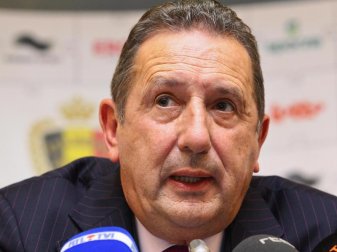 Nachfolger von Bernd Storck als Nationalcoach in Ungarn: Georges Leekens. Foto: Julien Warnand Nachfolger von Bernd Storck als Nationalcoach in Ungarn: Georges Leekens. Foto: Julien Warnand