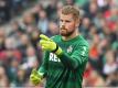 Torwart Timo Horn sieht den FC Köln hofft in der Europa League auf den Durchbruch gegen BATE Borrisow. Foto: Peter Steffen