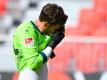 Torwart Marius Müller spielt mit dem 1. FC Kaiserslautern gegen den Abstieg. Foto: Uwe Anspach