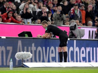 DFB passt Anweisungen zum Thema Videobeweis an