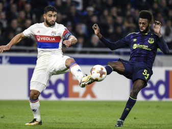 Der FC Everton verliert mit 0:3 bei Olympique Lyon Der FC Everton verliert mit 0:3 bei Olympique Lyon