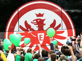 Die Patnerschaft wurde bis zum Juni 2020 besiegelt Die Patnerschaft wurde bis zum Juni 2020 besiegelt