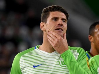 Mario Gomez wurde nicht für die DFB-Länderspiele in England und gegen Frankreich nominiert. Foto: Peter Steffen Mario Gomez wurde nicht für die DFB-Länderspiele in England und gegen Frankreich nominiert. Foto: Peter Steffen