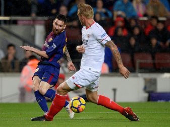 Superstar Lionel Messi bereitet das 2:0 vor