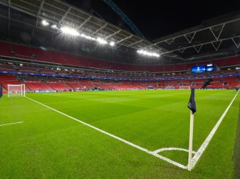 Das Länderspiel in Wembley wird zur Gedenkveranstaltung Das Länderspiel in Wembley wird zur Gedenkveranstaltung