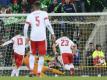 Ricardo Rodriguez (l.) trifft per Elfmeter zum 1:0