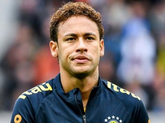 Neymar stören die kursierenden Falschmeldungen über ihn Neymar stören die kursierenden Falschmeldungen über ihn