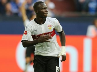 Akolo schaffte es vom Flüchtling zum Fußballprofi Akolo schaffte es vom Flüchtling zum Fußballprofi