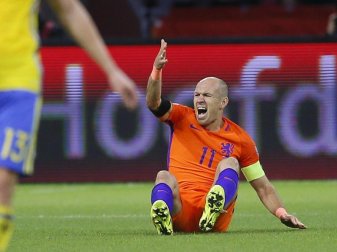 Arjen Robben verpasste mit den Niederlanden die WM. Foto: Peter Dejong Arjen Robben verpasste mit den Niederlanden die WM. Foto: Peter Dejong