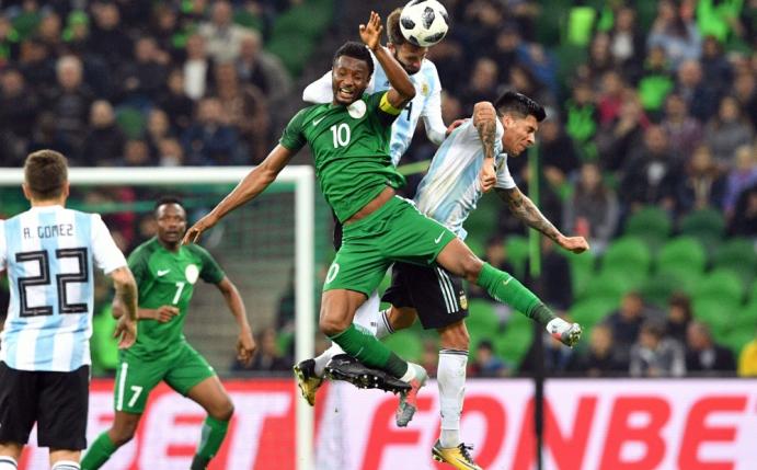 Argentinien verliert ohne Lionel Messi gegen Nigeria