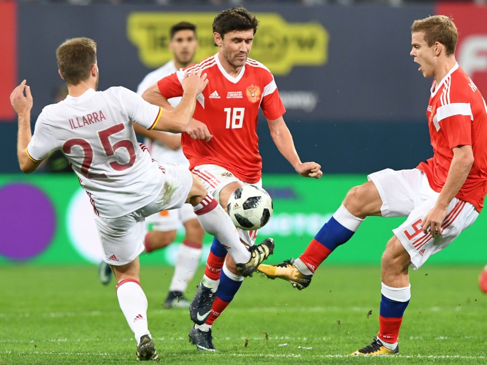 Russland erkämpft sich ein Unentschieden gegen Spanien
