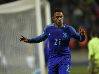 Memphis Depay trifft für die Niederlande gegen Rumänien Memphis Depay trifft für die Niederlande gegen Rumänien