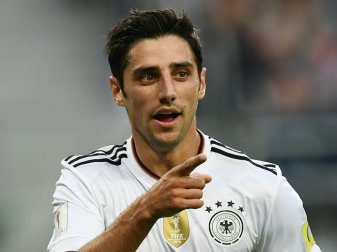 Lars Stindl erzielt den späten Treffer zum 2:2 Lars Stindl erzielt den späten Treffer zum 2:2