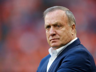 Dick Advocaat schließt ein Comeback als Bondscoach aus Dick Advocaat schließt ein Comeback als Bondscoach aus