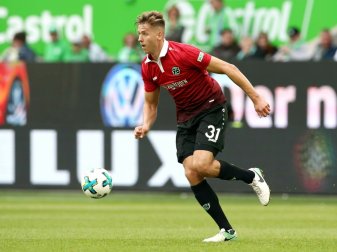 Anton verletzte sich im U21-Länderspiel gegen Israel Anton verletzte sich im U21-Länderspiel gegen Israel