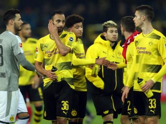 Der BVb will ohne Torjäger Pierre-Emerick Aubameyang im Spiel gegen den VfB Stuttgart die Trendwende schaffen. Foto: Ina Fassbender Der BVb will ohne Torjäger Pierre-Emerick Aubameyang im Spiel gegen den VfB Stuttgart die Trendwende schaffen. Foto: Ina Fassbender