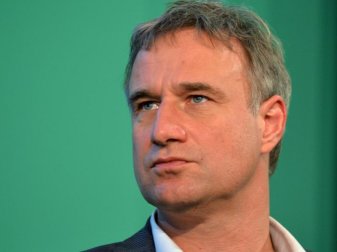 Stellt sich vor Sportchef Frank Baumann: Werder-Aufsichtsratschef Marco Bode. Foto: Carmen Jaspersen Stellt sich vor Sportchef Frank Baumann: Werder-Aufsichtsratschef Marco Bode. Foto: Carmen Jaspersen