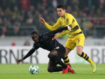 Der VFB muss auf Akolo (l.) verzichten Der VFB muss auf Akolo (l.) verzichten