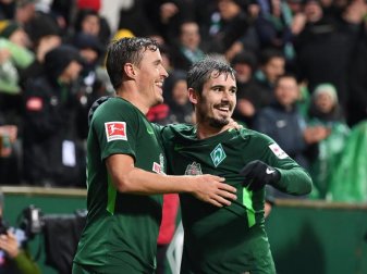 Besiegten Hannover 96 quasi im Alleingang: Werders Max Kruse (l) und Fin Bartels. Foto: Carmen Jaspersen Besiegten Hannover 96 quasi im Alleingang: Werders Max Kruse (l) und Fin Bartels. Foto: Carmen Jaspersen
