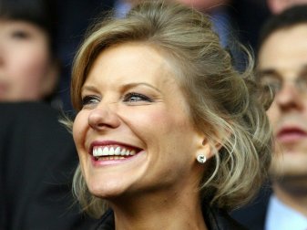 Staveley bietet 336 Millionen Euro für Newcastle United Staveley bietet 336 Millionen Euro für Newcastle United