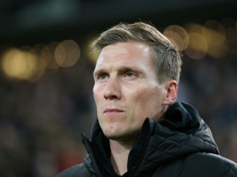 Hannes Wolf will mit seinem VfB bei Hannover 96 punkten Hannes Wolf will mit seinem VfB bei Hannover 96 punkten