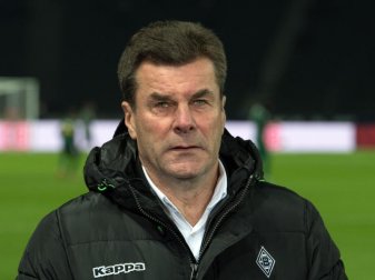 Mönchengladbachs Trainer Dieter Hecking glaubt an Chancen gegen den FC Bayern München. foto: Soeren Stache Mönchengladbachs Trainer Dieter Hecking glaubt an Chancen gegen den FC Bayern München. foto: Soeren Stache
