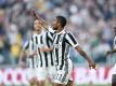 Douglas Costa (M.) wechselt fix zu Juventus Turin. Foto: Alessandro Di Marco/ANSA