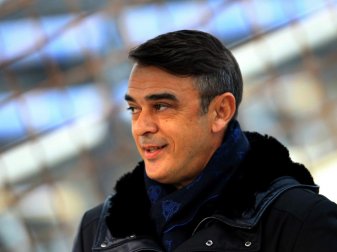 Damir Buric freut sich über den Sieg der Fürther Damir Buric freut sich über den Sieg der Fürther