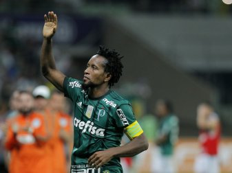 Ehrenrunde zum Abschied: Ze Roberto