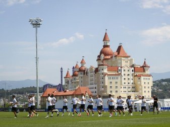 Das DFB-Team trainierte schon beim Confed Cup in Sotschi. Foto: Christian Charisius Das DFB-Team trainierte schon beim Confed Cup in Sotschi. Foto: Christian Charisius