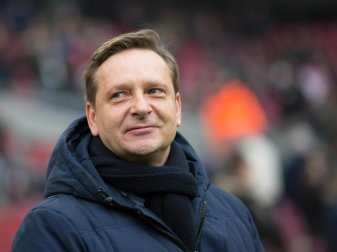 Horst Heldt ist der Sportchef von Hannover 96. Foto: Maja Hitij Horst Heldt ist der Sportchef von Hannover 96. Foto: Maja Hitij