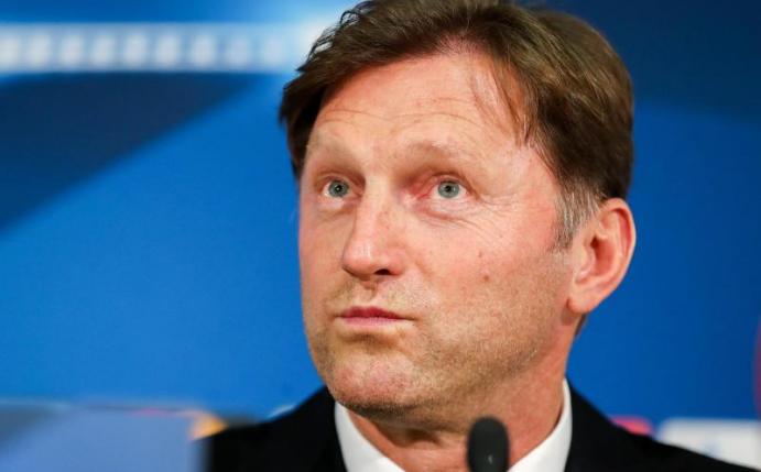 Leipzigs Trainer Ralph Hasenhüttl hat vor dem Spiel gegen Besiktas Istanbul mit personellen Problemen zu kämpfen. Foto: Jan Woitas