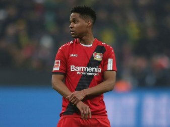 Wendell flog gegen den BVB vom Platz Wendell flog gegen den BVB vom Platz