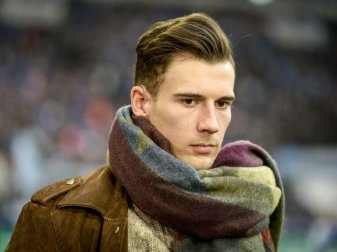 Weiterhin nur in zivil unterwegs: Leon Goretzka Weiterhin nur in zivil unterwegs: Leon Goretzka