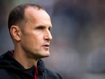Hat mit Leverkusen die Europacup-Plätze im Visier: Bayer-Coach Heiko Herrlich. Foto: Marius Becker Hat mit Leverkusen die Europacup-Plätze im Visier: Bayer-Coach Heiko Herrlich. Foto: Marius Becker