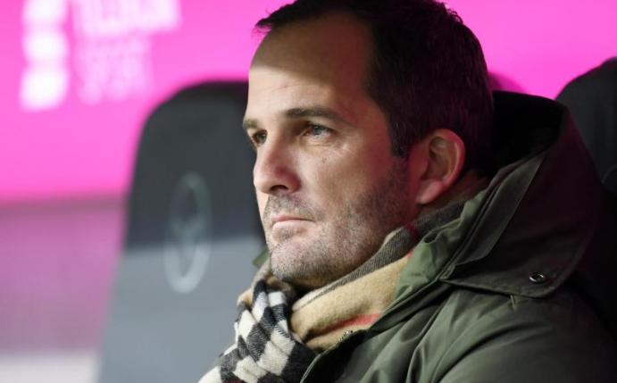 Augsburg Trainer Manuel Baum verschwendet trotz einiger Erfolge keinen Gedanken an eine mögliche Europacup-Teilnahme. Foto: Tobias Hase