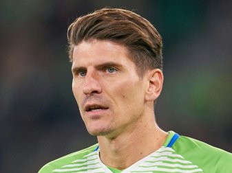 Gomez (Foto) sagt Arp eine goße Karriere voraus Gomez (Foto) sagt Arp eine goße Karriere voraus