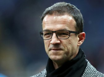 Fredi Bobic will Niko Kovac in Frankfurt halten Fredi Bobic will Niko Kovac in Frankfurt halten
