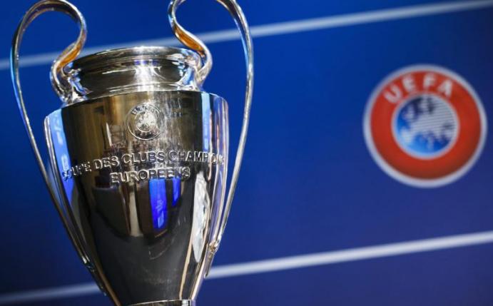 Auf dem Weg zum Gewinn der Champions-League-Trophäe muss der FC Bayern München gegen Besiktas Istanbul antreten. Foto: Valentin Flauraud