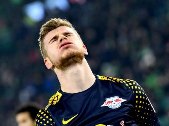 Den Leipzigern um Nationalstürmer Timo Werner gehen die Kräfte aus. Foto: Peter Steffen Den Leipzigern um Nationalstürmer Timo Werner gehen die Kräfte aus. Foto: Peter Steffen