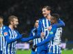 Salomon Kalou (r) war der gefeiert Mann im Berliner Olympiastadion. Foto: Annegret Hilse