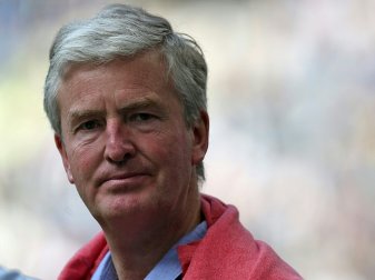 Vertrag beim HSV verlängert: Bernhard Peters Vertrag beim HSV verlängert: Bernhard Peters